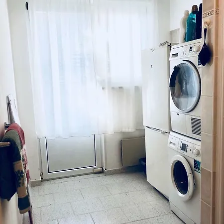 Willa Vila Za Dvorem Horoměřice