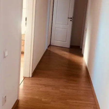 Vila Za Dvorem